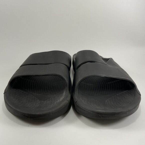 Oofos Ooahh Comfort Slide Mens Size 9, Womens Size 11 Black Recovery Sandals - Picture 2 of 9